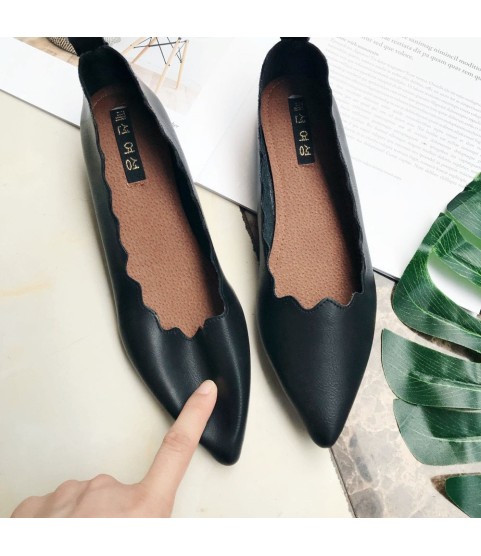 Soft Shallow Mouth Pointed Toe Slip On Casual Flats Shoes
