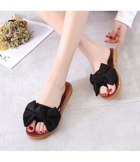 Flat  beaded fashion low slope slippers Sandals